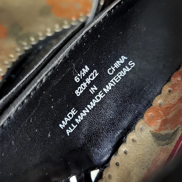 First Kiss Wedge High Heel- 6.5 - Picture 4 of 4